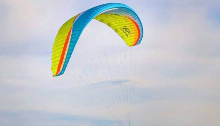 paragliding