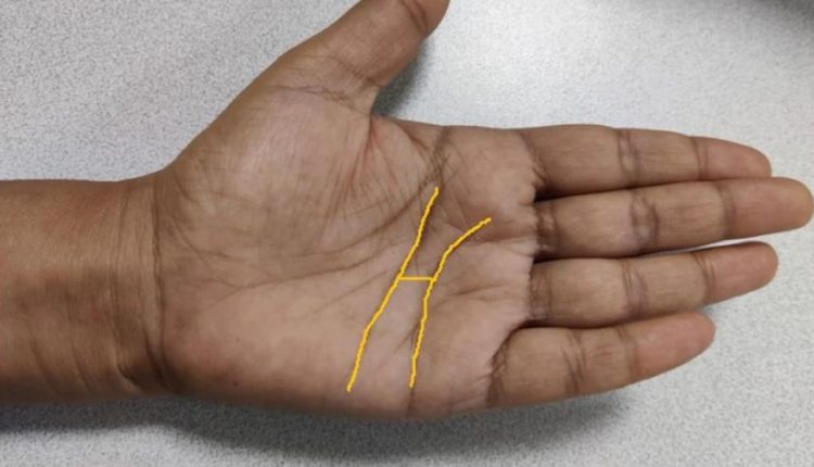 hand H